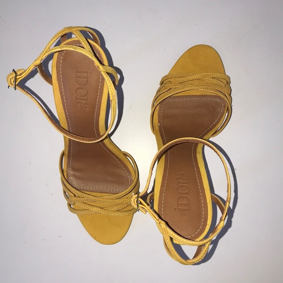 Shoes - Picture 2 of 2